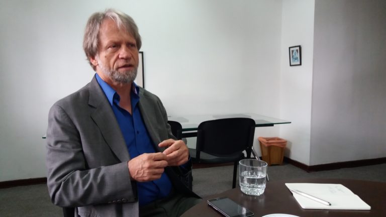 Senador Mockus, le llegó la hora de demostrar en la práctica